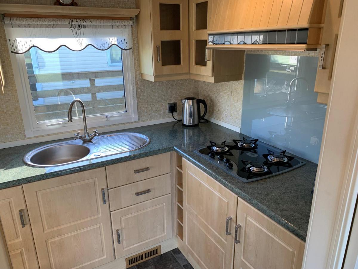 Lovely Static Holiday Caravan Near Whithorn Dış mekan fotoğraf