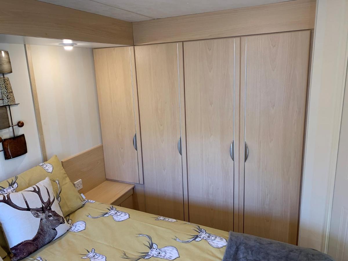 Lovely Static Holiday Caravan Near Whithorn Dış mekan fotoğraf